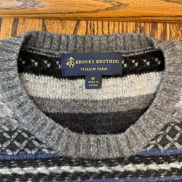 Brooks Brothers Italian Yarn Crewneck Sweater Sz M - Picture 4 of 4